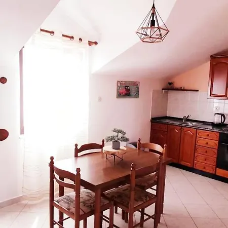 Apartament Drazi 